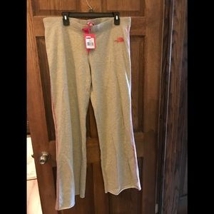 NWT North Face sweatpants, XL